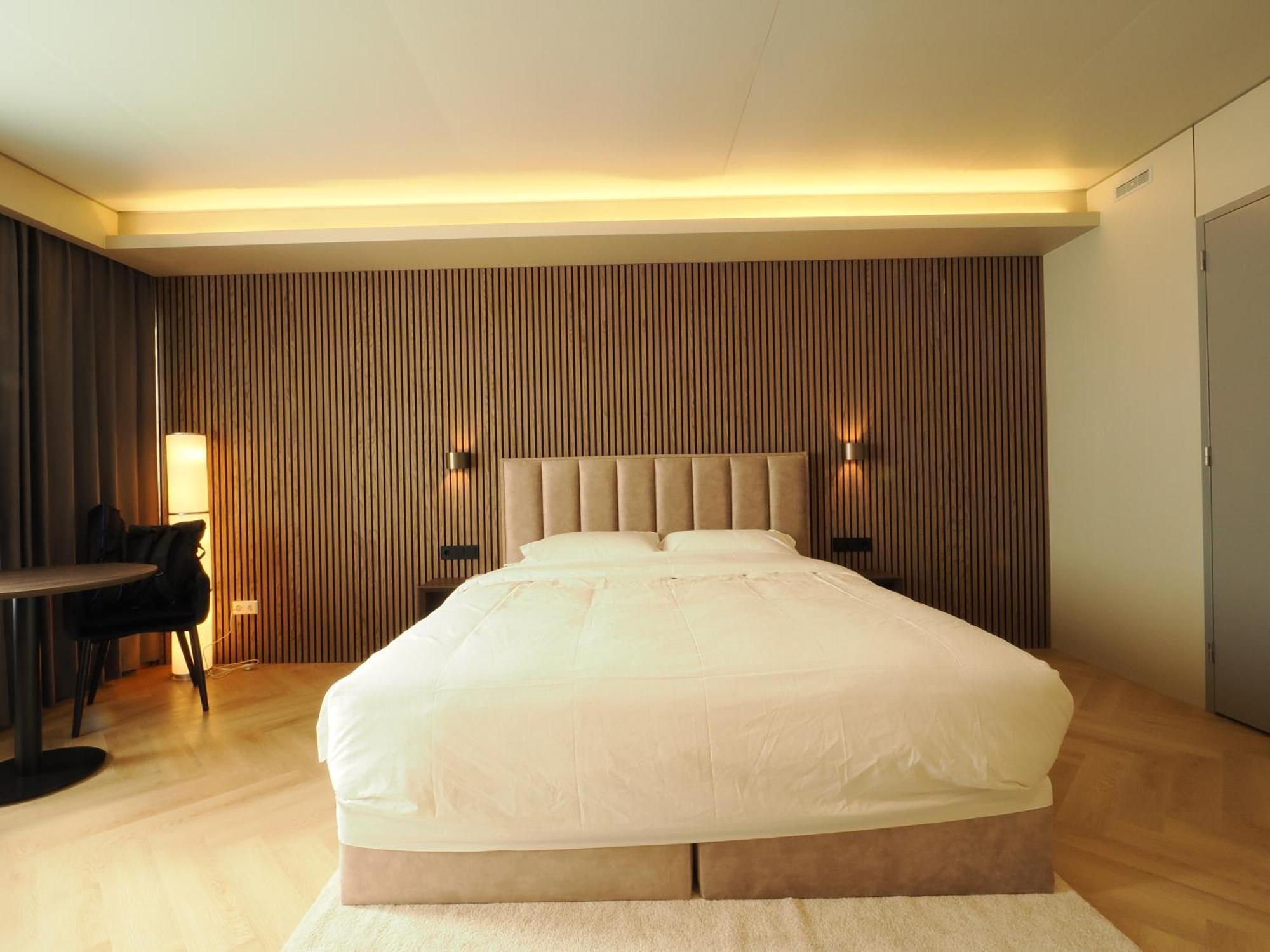 Tung Hotel Зеволде Экстерьер фото
